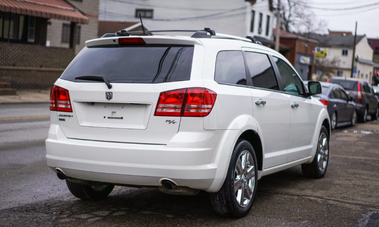 2009 Dodge Journey RT - LOW MILES - Fort Pitt Classic Cars